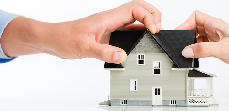 Resolucions judicials sobre dret d'ús de l’habitatge familiar: fermesa de la resolució, no inscripció prèvia del divorci, no és precís establir termini d’ús si hi ha fills menors